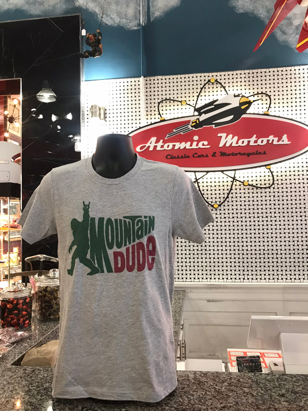 T-Shirt,Mountain Dude,Athletic Grey