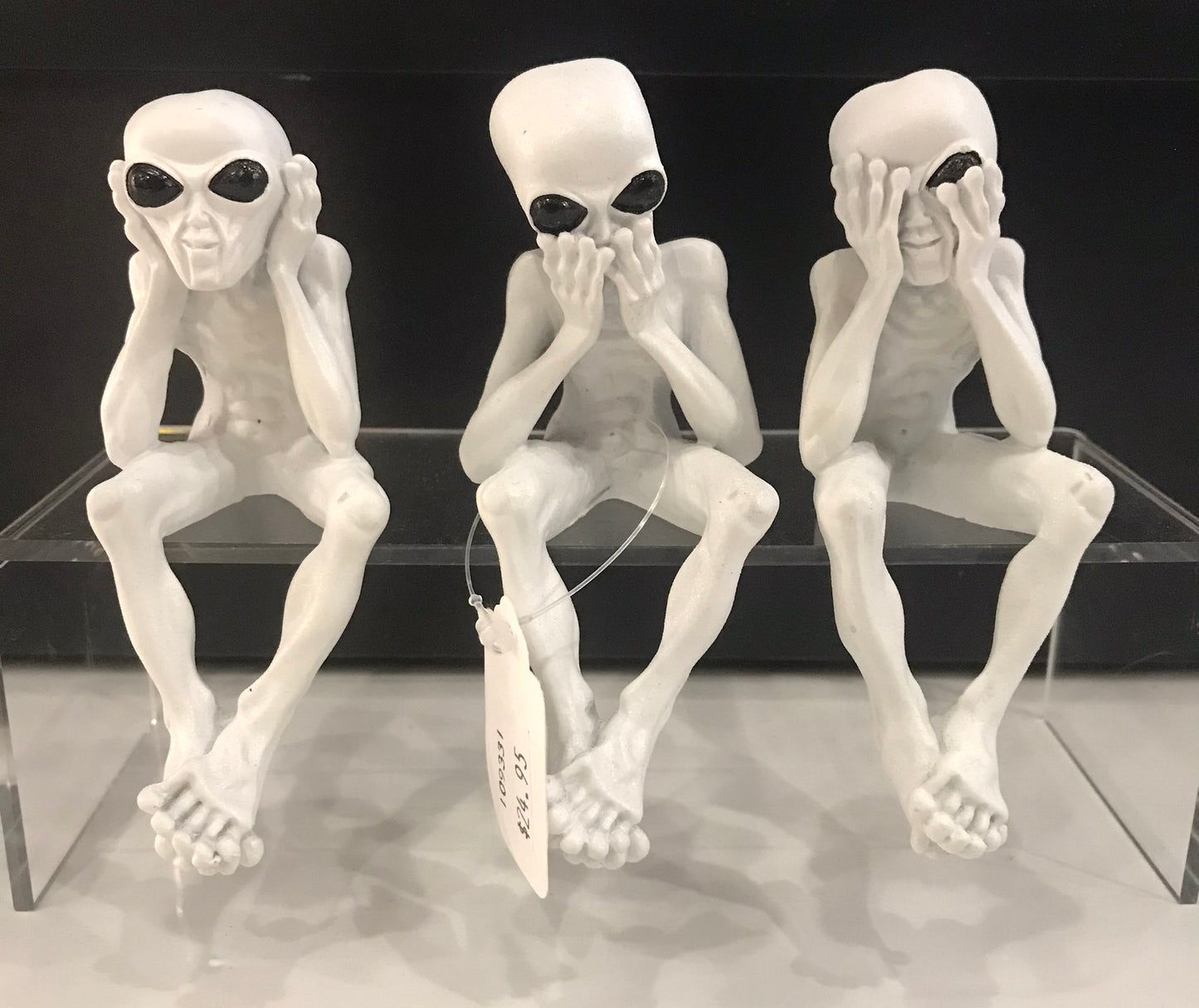 Alien,No Evil Shelf Sit Set (3 Piece Set)