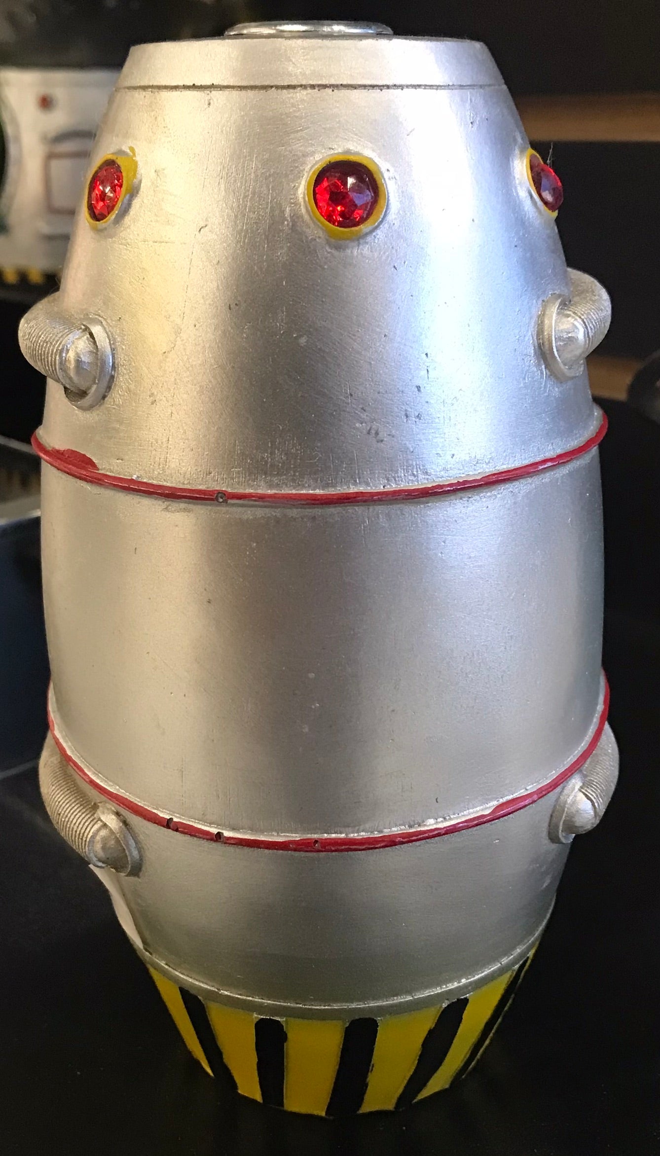 Incense Holder,Alien Capsule