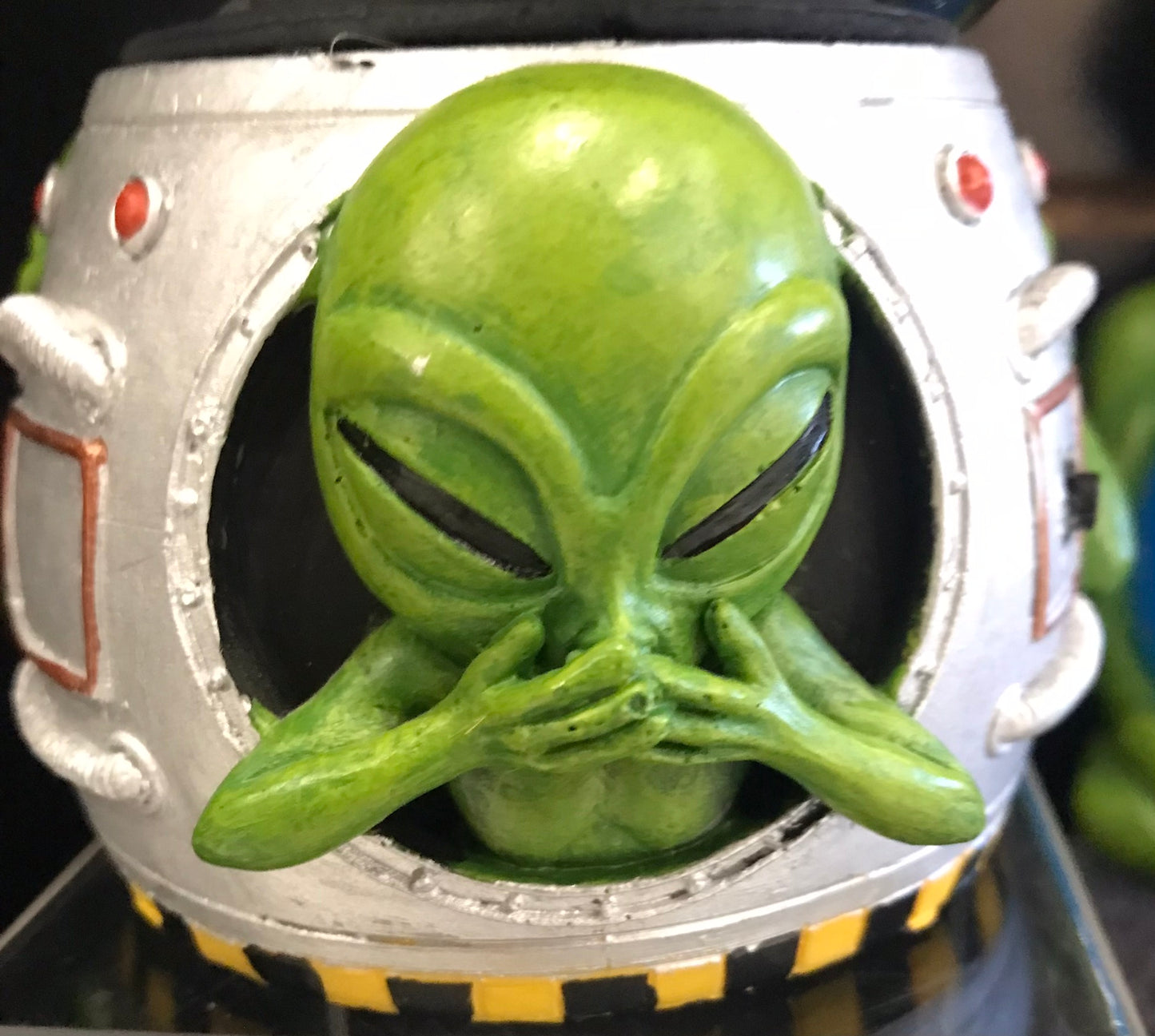 Snow Globe,No Evil,Alien Storm