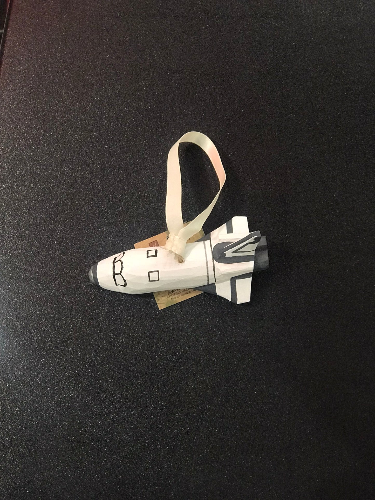 Gifts,Ornament,Spaceship