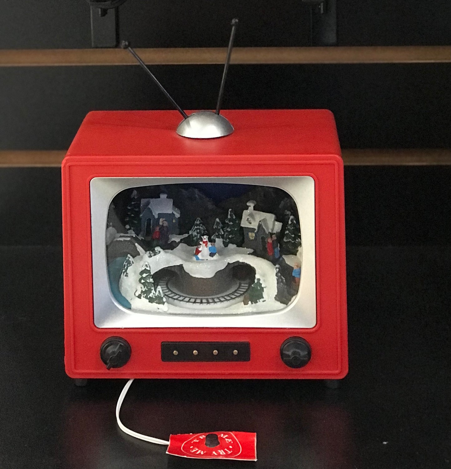 Gifts,Christmas Figurine T.V