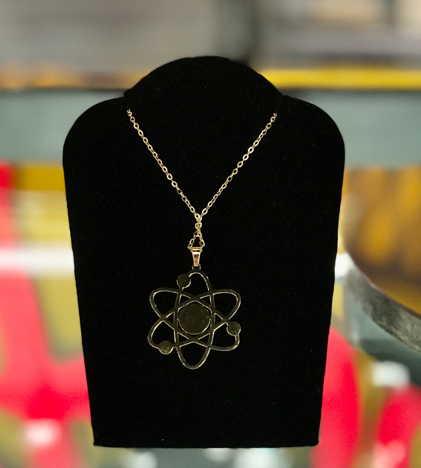 Necklace,Atomic Symbol,Gold