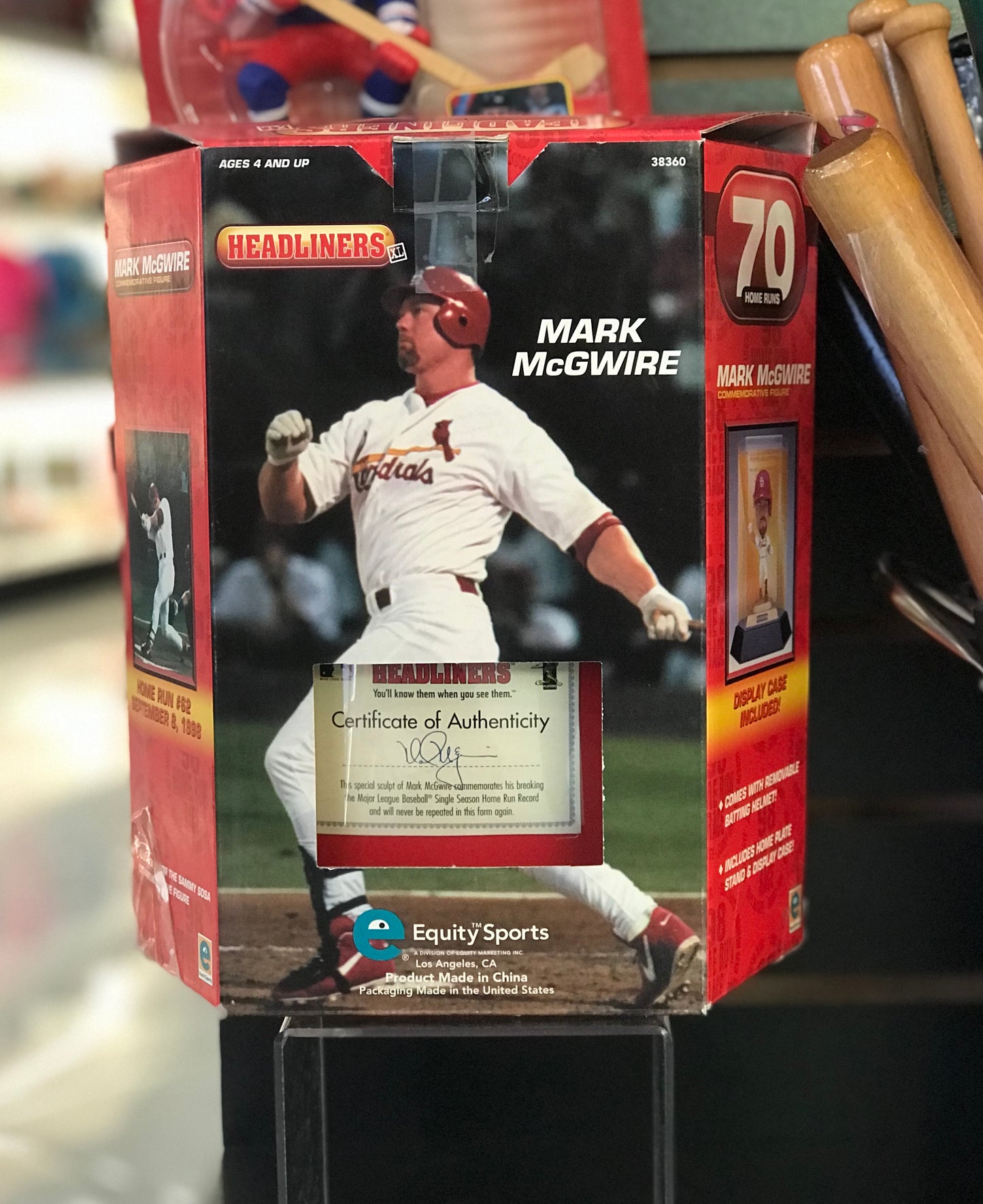 Toy,Mark McGwire,Figurine