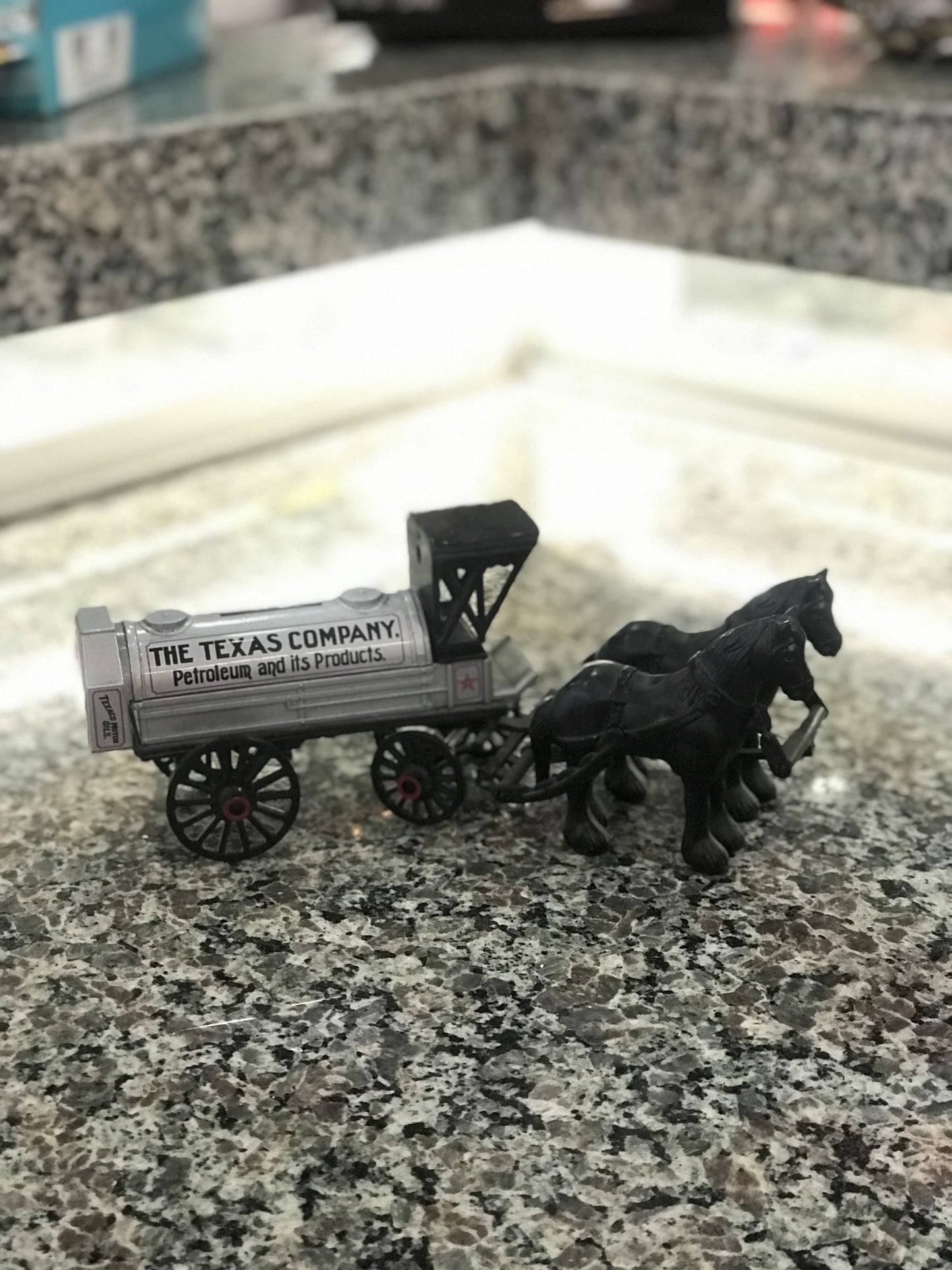 Truck,Horse and Tanker,1991