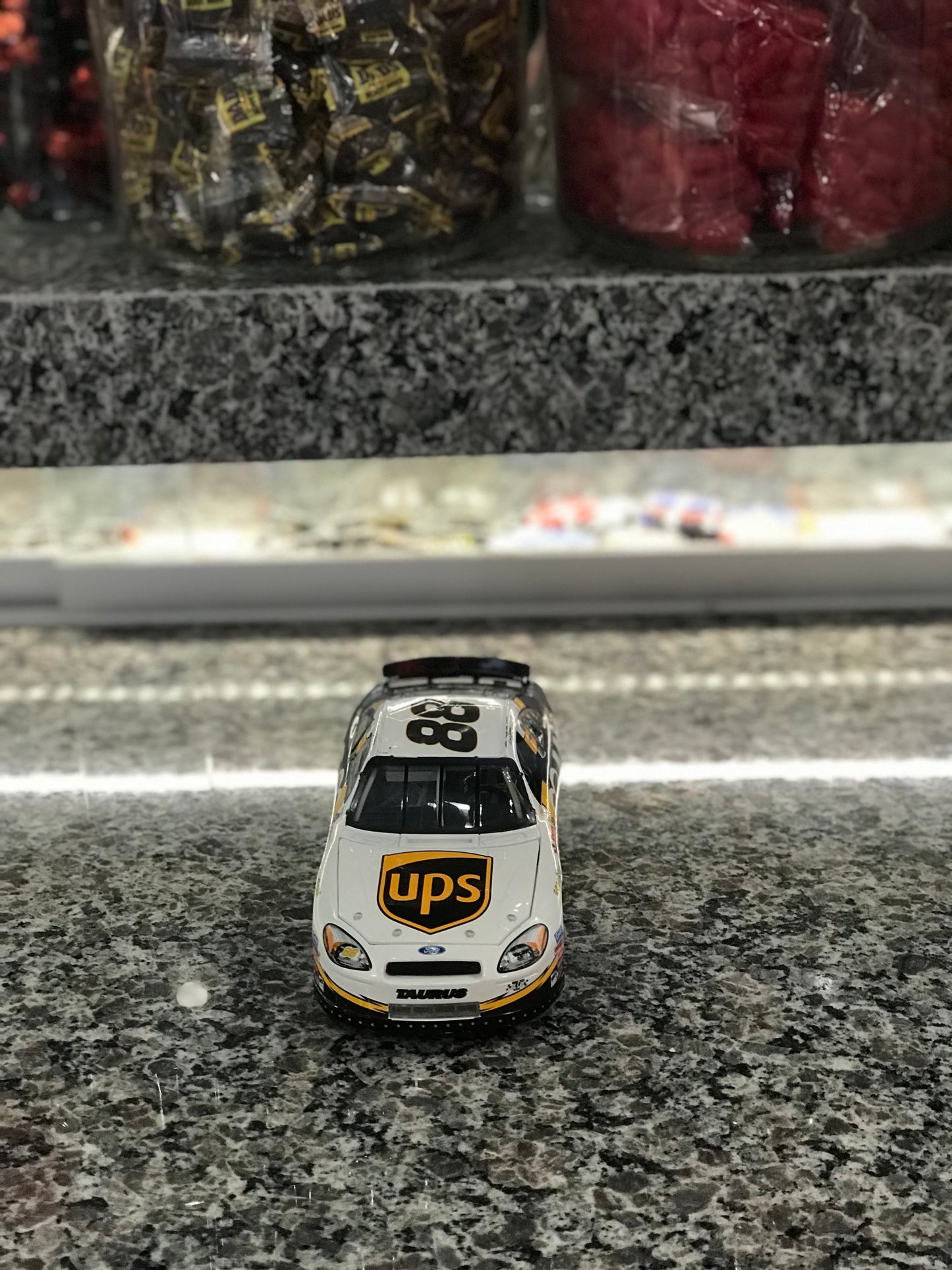 Nascar,UPS,Ford Taurus,White