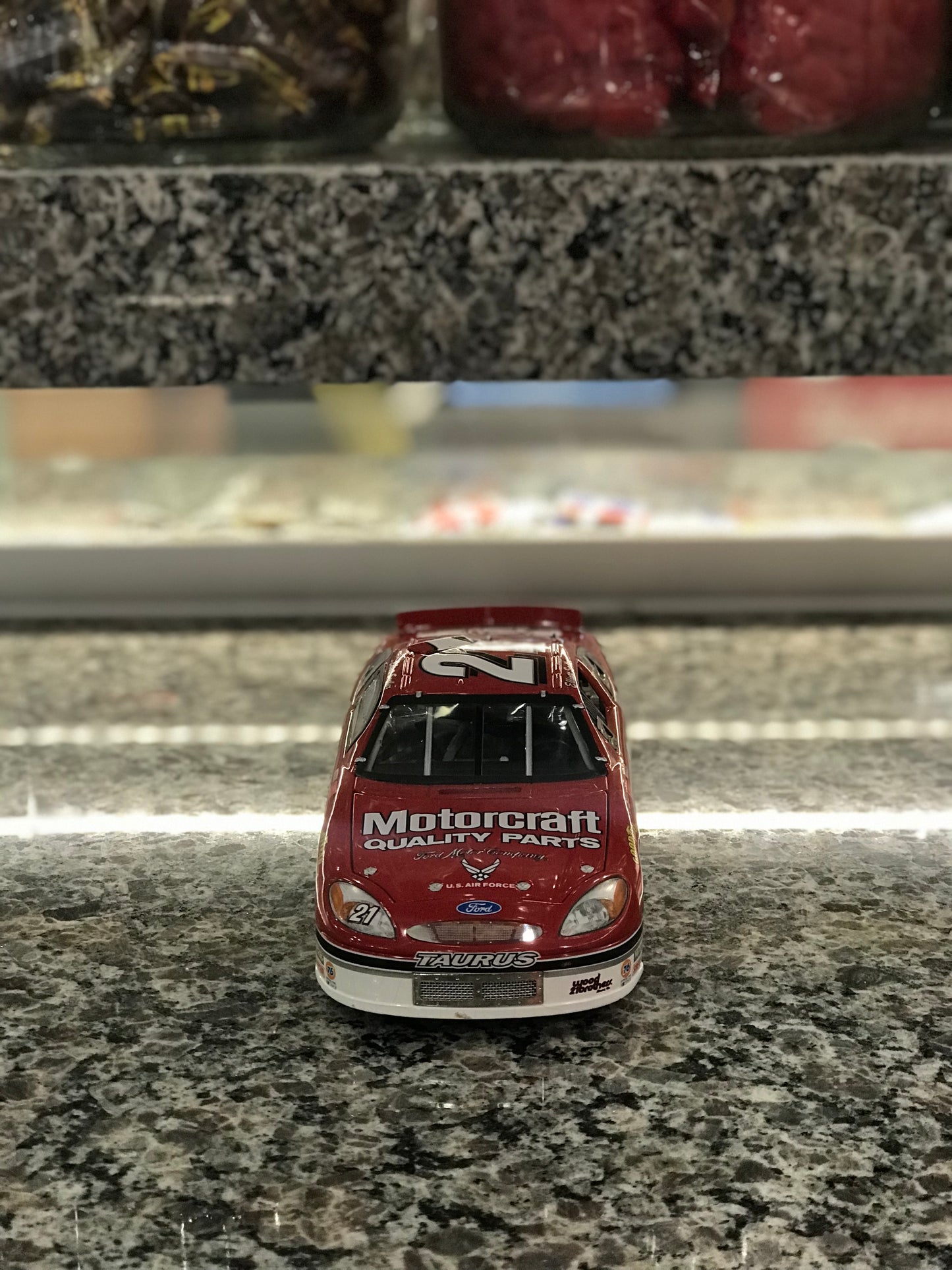 Nascar,Motocraft,Ford Taurus,Black/Red