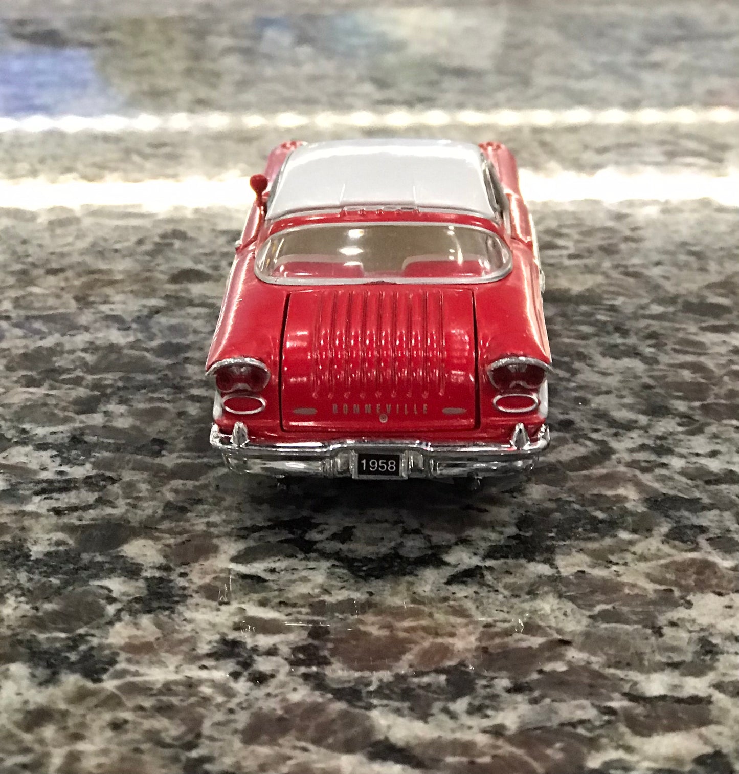 Car,Pontiac Bonneville,1958