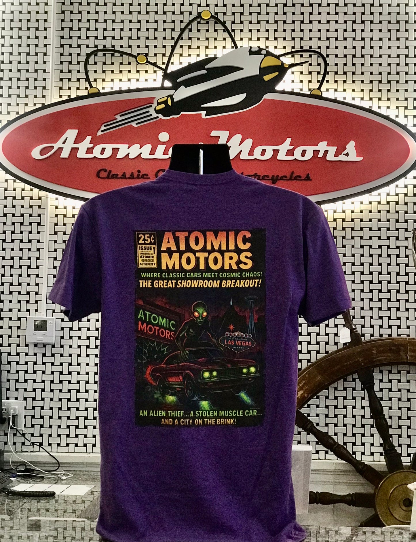 T-Shirt,Showroom Breakout,Purple Rush