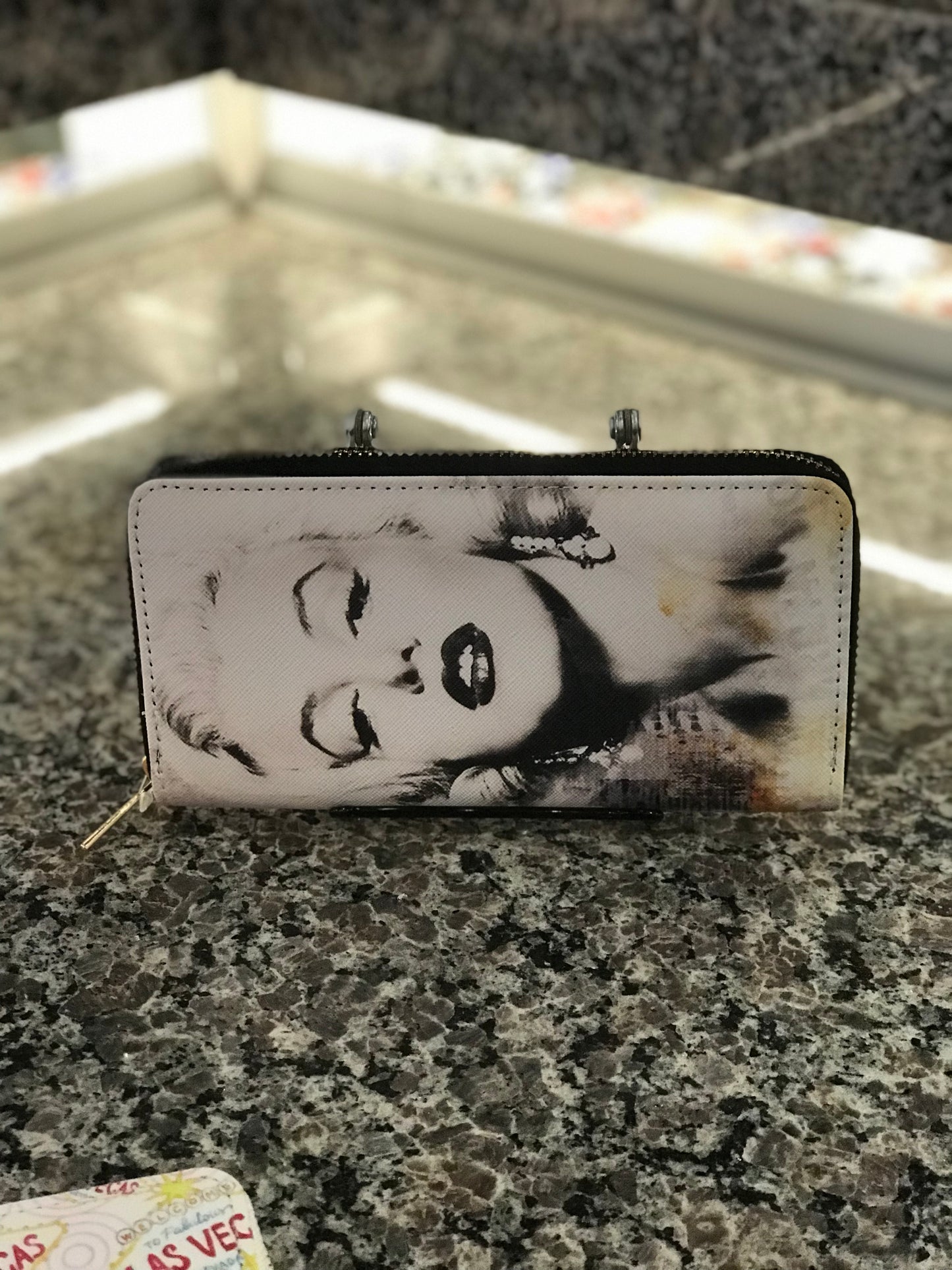 Wallet,Marilyn Monroe,White,Large