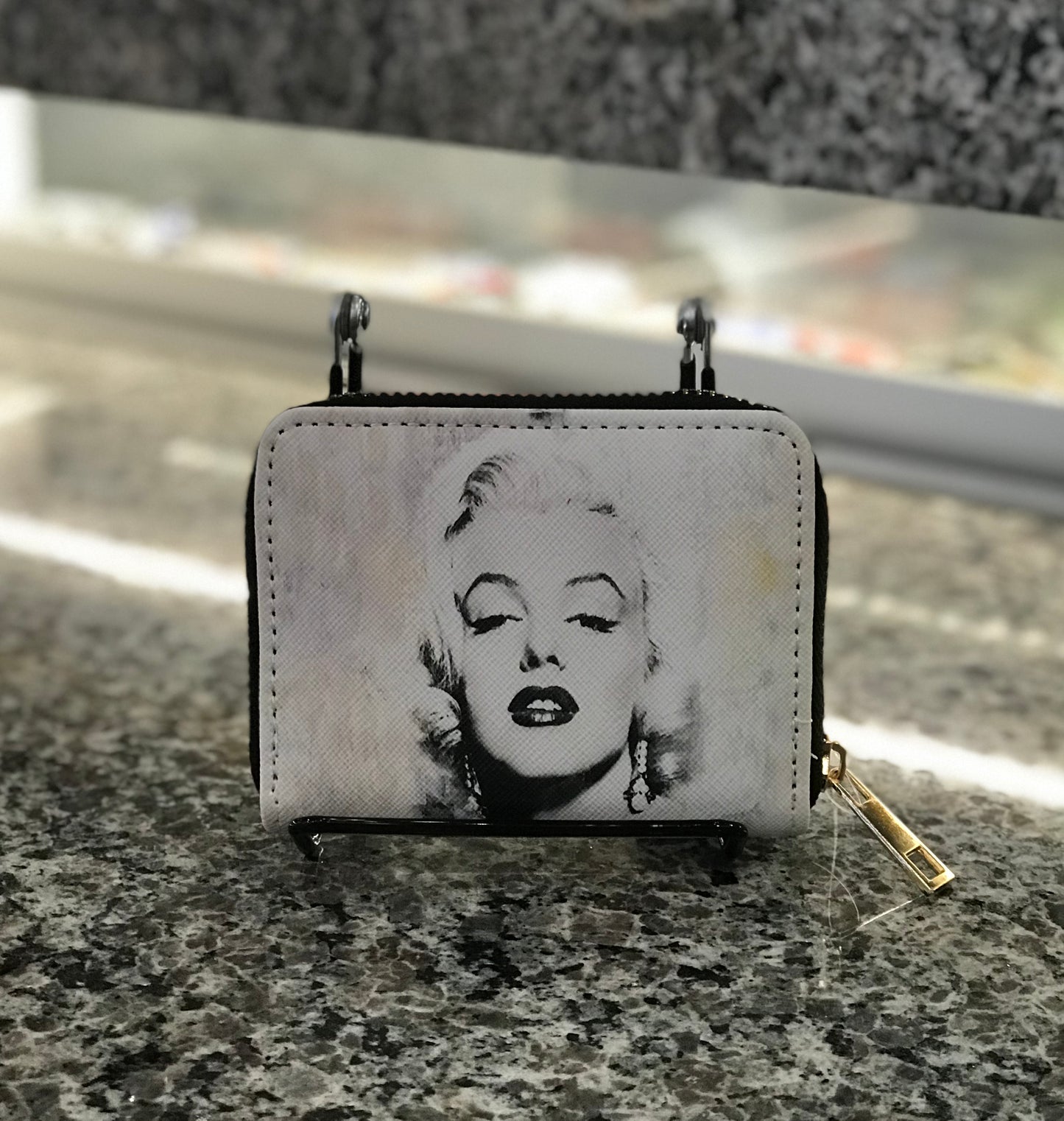 Wallet,Marilyn Monroe,White,Small