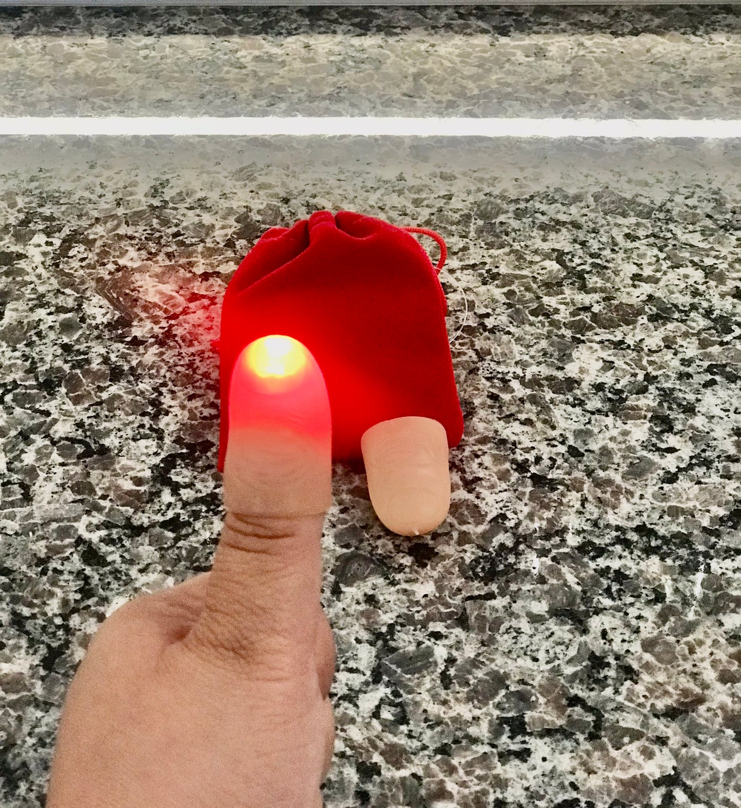 Magic Thumbs,Light Up Fingertips
