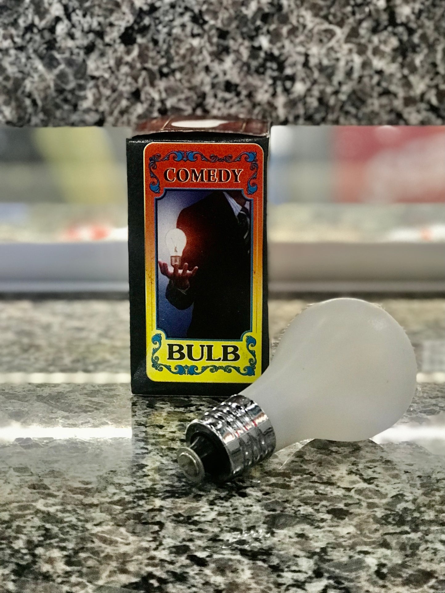 Magic Bulb,Lights Up In Mouth