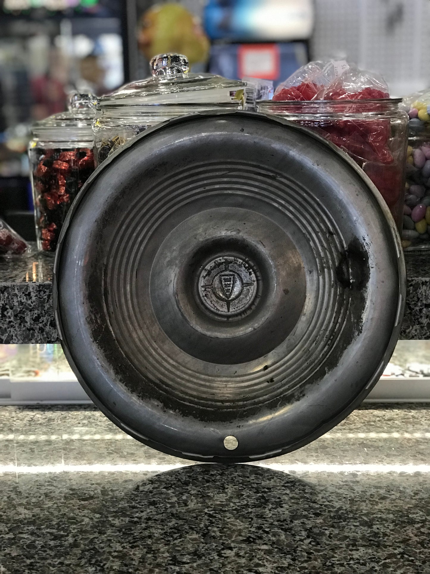Hubcap,Chrysler Winsor,1955